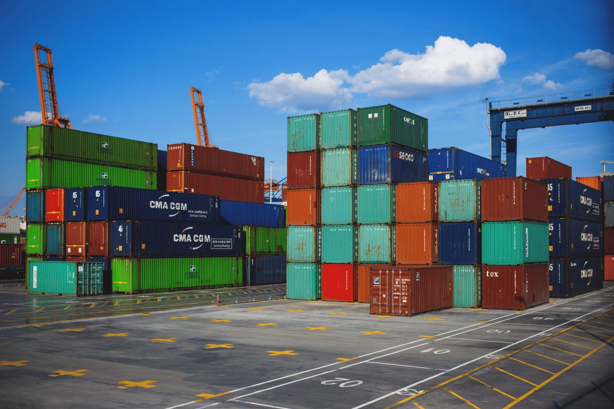 RCTR-C, RC-DC e RC-V: entenda os três seguros obrigatórios da transportadora